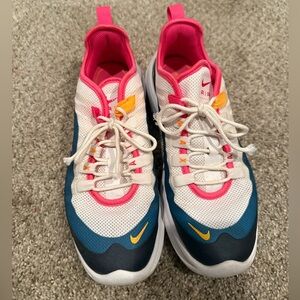 Nike Air Max White Pink Blue Sneakers women’s 7.5
